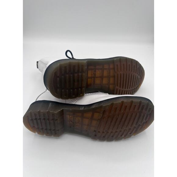 Dr Doc Martens 11822 White Leather Lace Up Boot Women’s Size US 6 Medium - Picture 3 of 6